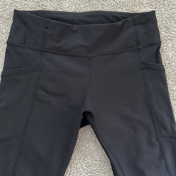 Lululemon Athletica Tight Stuff Black Reflective Dots Scalloped Hem Legg… - Picture 6 of 14